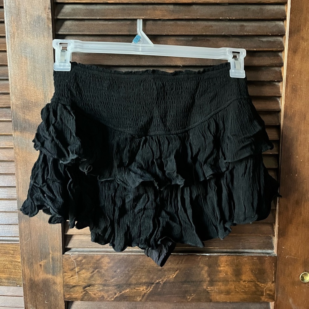 Rock N Rags Black Ruffled Mini Skort - Picture 4 of 4